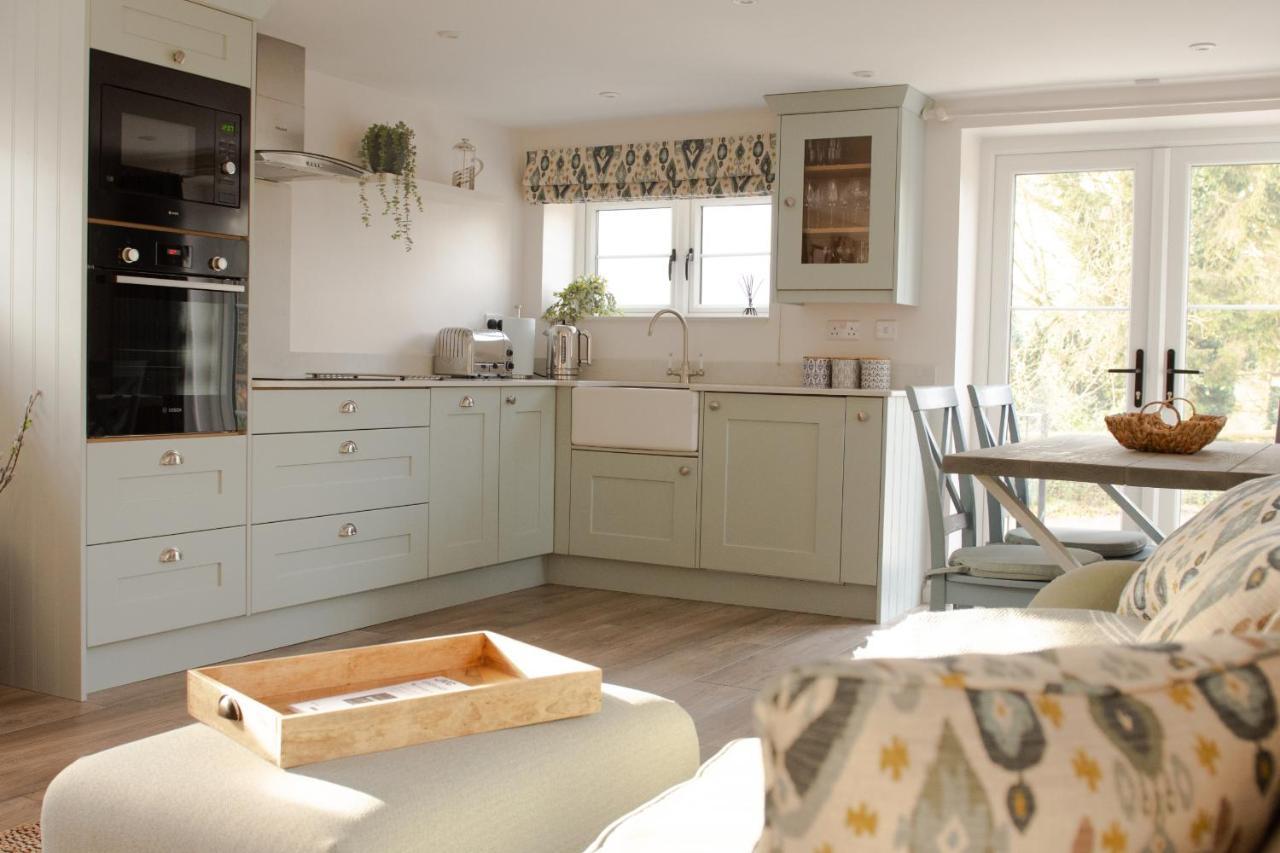 Finwood Green Farm Holiday Cottages-The Calf Shed And The Milk Parlour Henley-in-Arden Extérieur photo