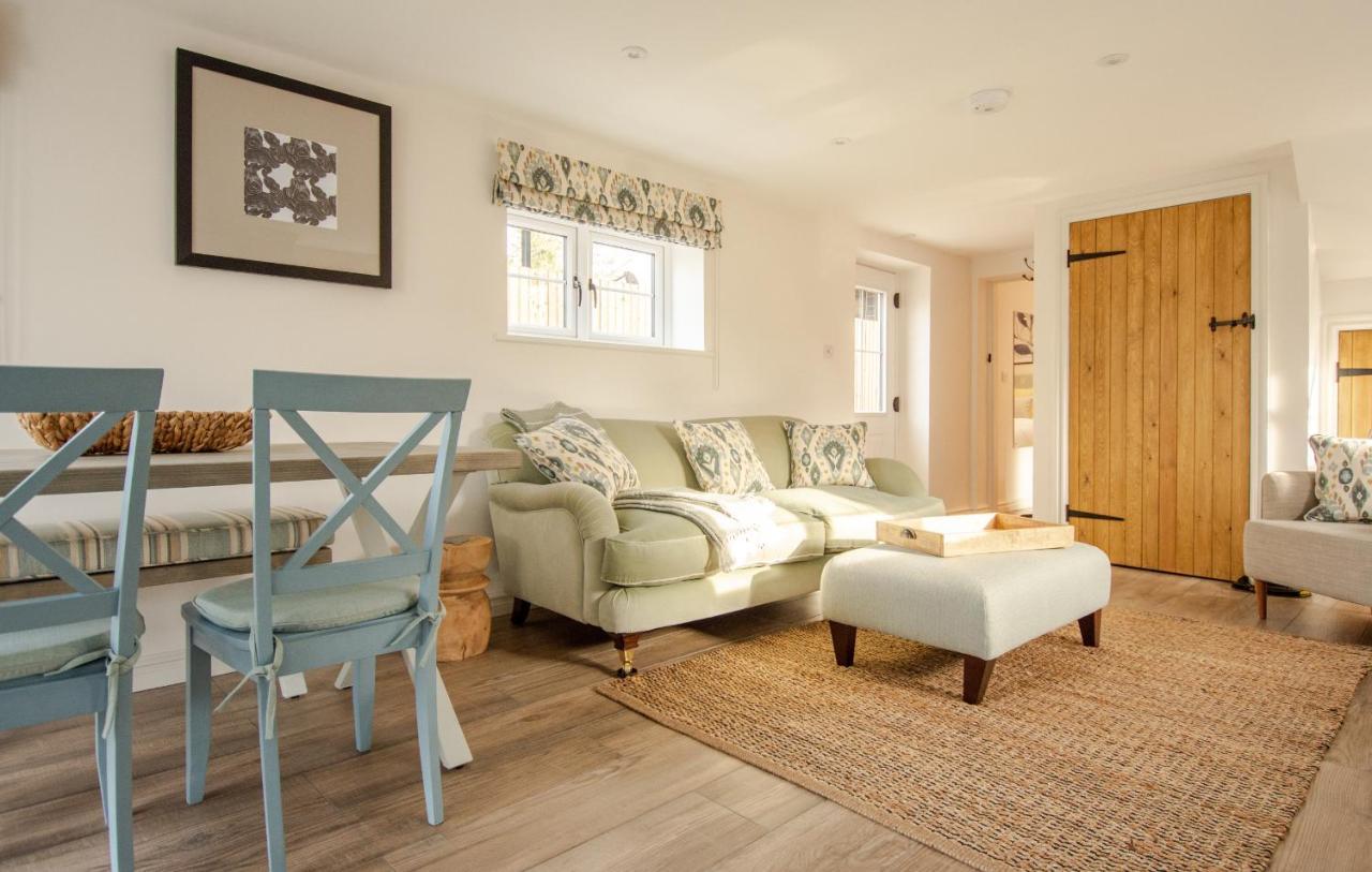 Finwood Green Farm Holiday Cottages-The Calf Shed And The Milk Parlour Henley-in-Arden Extérieur photo