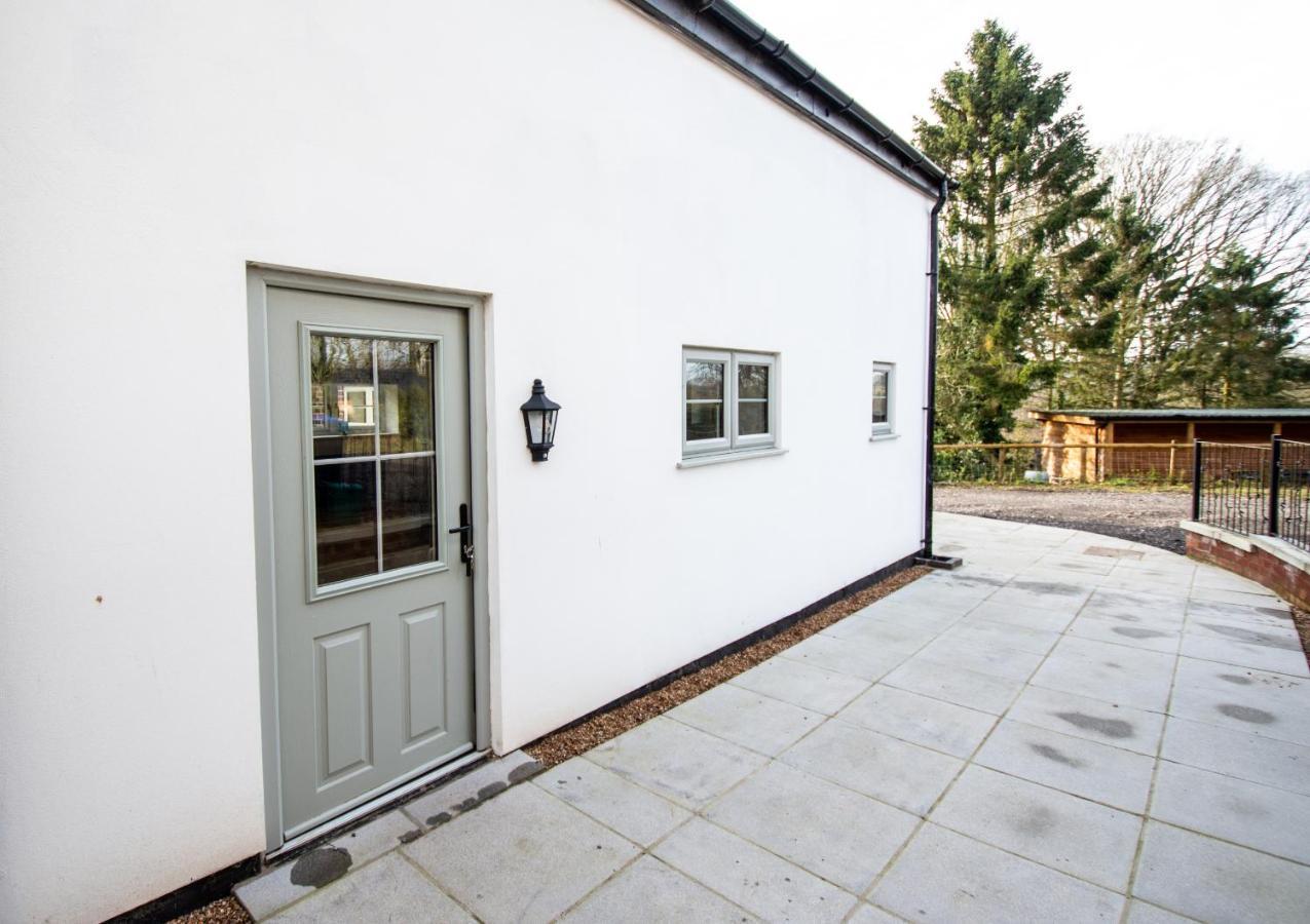 Finwood Green Farm Holiday Cottages-The Calf Shed And The Milk Parlour Henley-in-Arden Extérieur photo